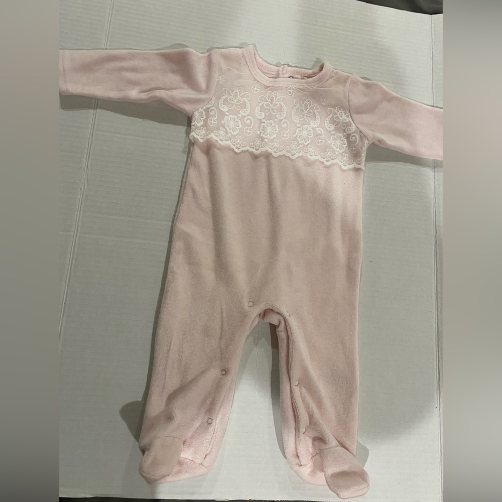 Kyle & Deena baby girl light pink footed pajama size 3-6 months